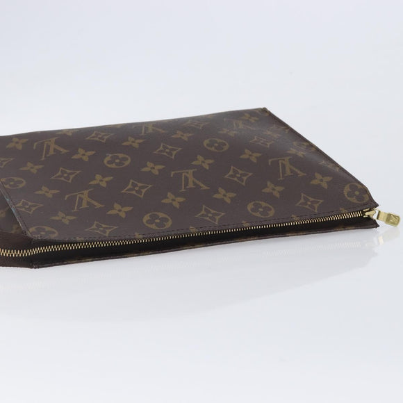 LOUIS VUITTON Monogram Poche Toilette 26 Pouch M47542 LV Auth 213524