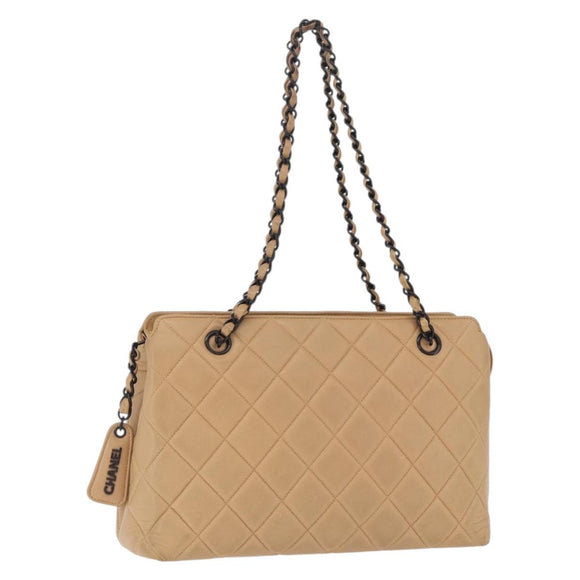 CHANEL Matelasse Chain Tote Bag Lamb Skin Beige CC Auth 213634V