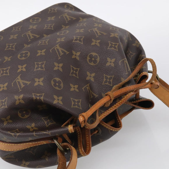 LOUIS VUITTON Monogram Petit Noe Shoulder Bag M42226 LV Auth 213802