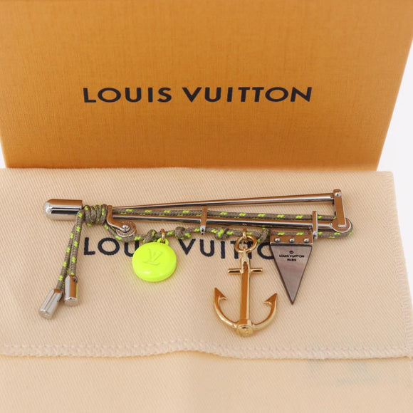 LOUIS VUITTON Brooch Metal Lime Green Silver tone LV Auth 213825M