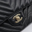 CHANEL Chevron V Stitch Chain Bag Lamb Skin Black Gold CC Auth 213946SAM-14