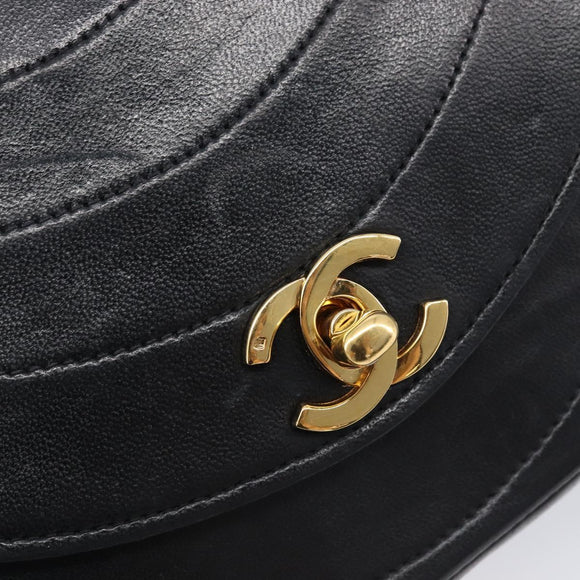 CHANEL Chain Shoulder Bag Lamb Skin Black Gold CC Auth 214056V