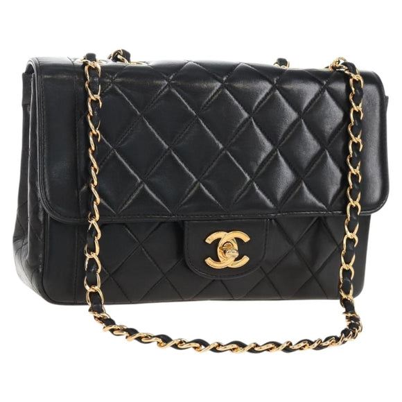 CHANEL Matelasse Chain Shoulder Bag Lamb Skin Black Gold CC Auth 214102SAM