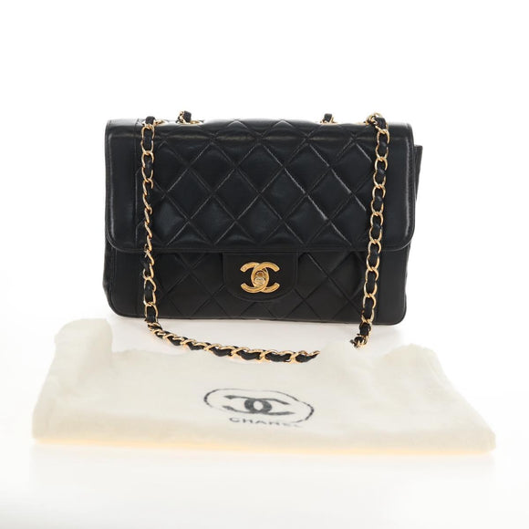 CHANEL Matelasse Chain Shoulder Bag Lamb Skin Black Gold CC Auth 214102SAM