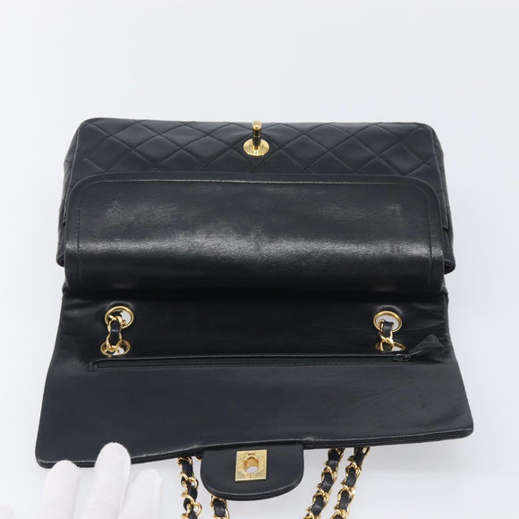 CHANEL Matelasse 25 Double Flap Chain Bag Lamb Skin Black Gold CC Auth 214105SAM