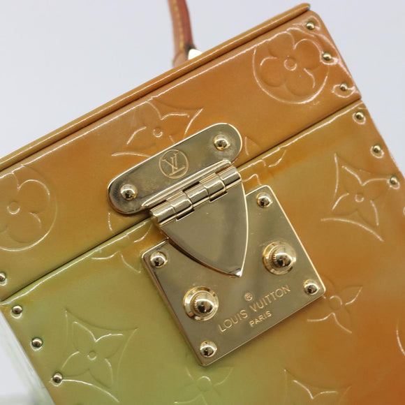 LOUIS VUITTON Monogram Vernis Bleecker Pouch Baby Blue M91003 LV Auth 214445