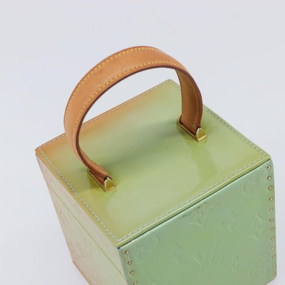 LOUIS VUITTON Monogram Vernis Bleecker Pouch Baby Blue M91003 LV Auth 214445