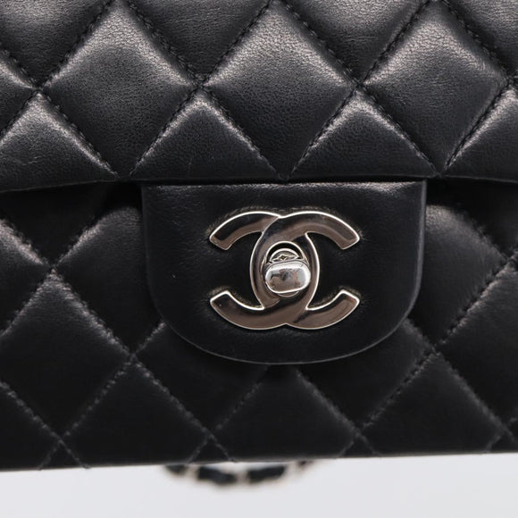 CHANEL Matelasse 25 Double Flap Chain Shoulder Bag Lamb Skin Auth 214495SAM