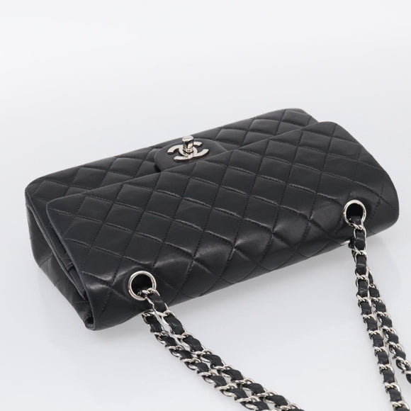 CHANEL Matelasse 25 Double Flap Chain Shoulder Bag Lamb Skin Auth 214495SAM