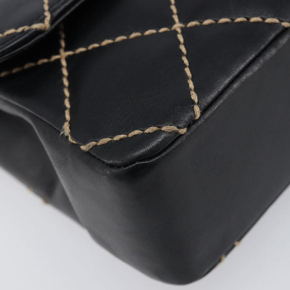 CHANEL Wild Stitch Matelasse Chain Shoulder Bag Leather Black CC Auth 214507SAV