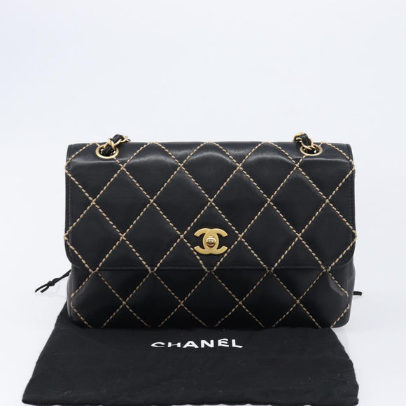 CHANEL Wild Stitch Matelasse Chain Shoulder Bag Leather Black CC Auth 214507SAV