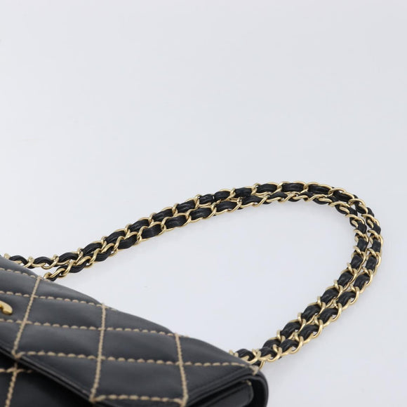 CHANEL Wild Stitch Matelasse Chain Shoulder Bag Leather Black CC Auth 214507SAV
