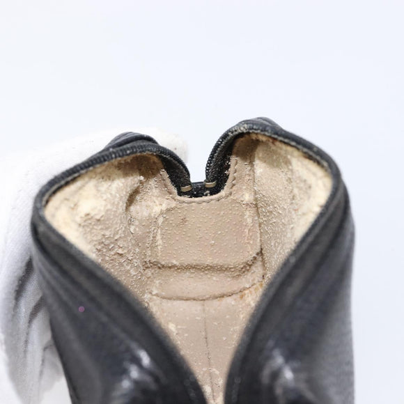 CHANEL Pouch Caviar Skin Black Gold CC Auth 215418