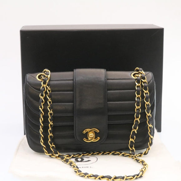 CHANEL Lamb Skin Double Flap Chain Shoulder Bag Black CC Auth 26207AV