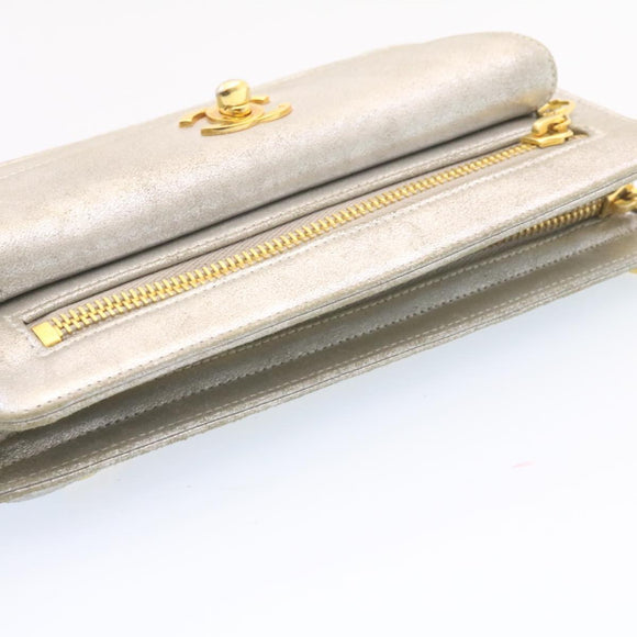 CHANEL Clutch Bag Leather Silver CC Auth 26857A