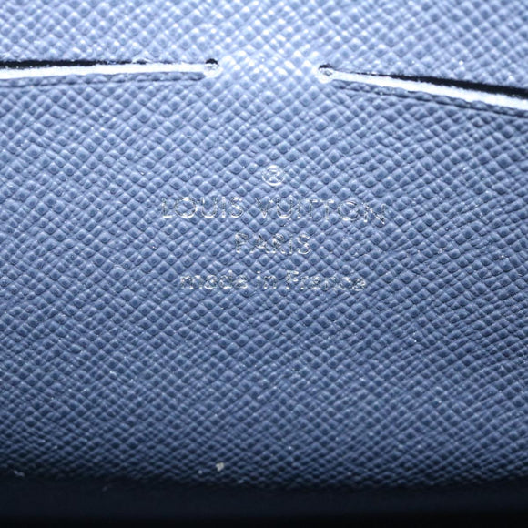 LOUIS VUITTON Monogram Savanna Pochette Voyage ClutchBag Navy M66639 Auth 29183SM