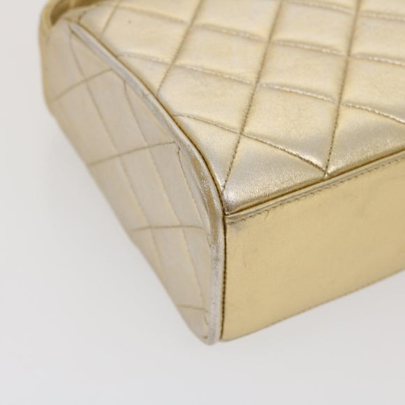 CHANEL Matelasse Shoulder Bag Lamb Skin Gold CC Auth 29567AV