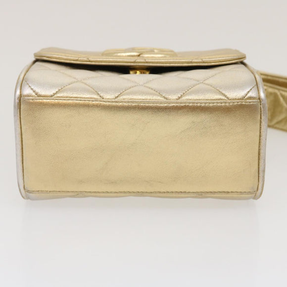 CHANEL Matelasse Shoulder Bag Lamb Skin Gold CC Auth 29567SAV