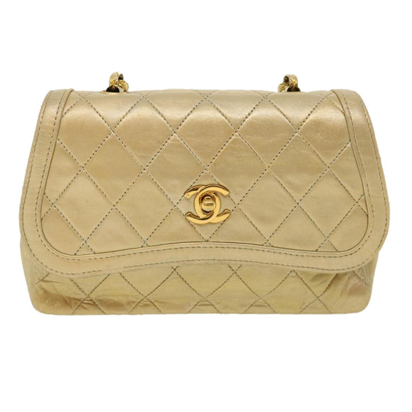 CHANEL Matelasse Turn Lock Chain Shoulder Bag Lamb Skin Gold CC Auth 31382V