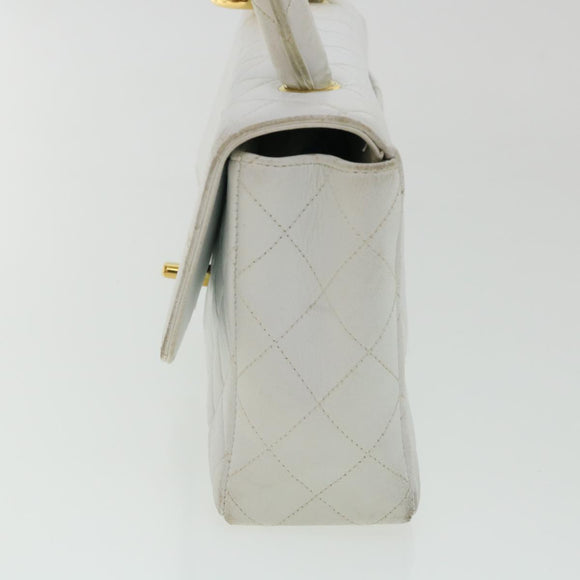 CHANEL Matelasse Pair Shoulder Bag Lamb Skin White CC Auth 32416SAM