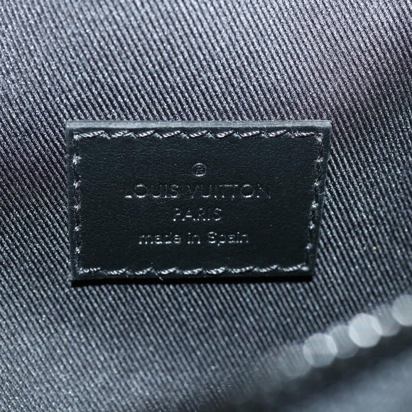 LOUIS VUITTON Monogram Shadow Discovery Bum Bag PM Body Bag M46036 Auth 35611SA