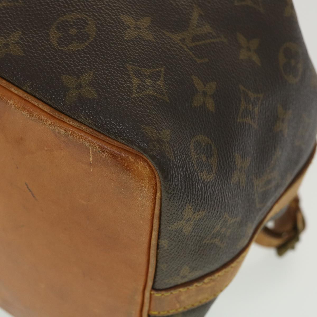 LOUIS VUITTON Monogram Petit Noe Shoulder Bag M42226 LV Auth 37581