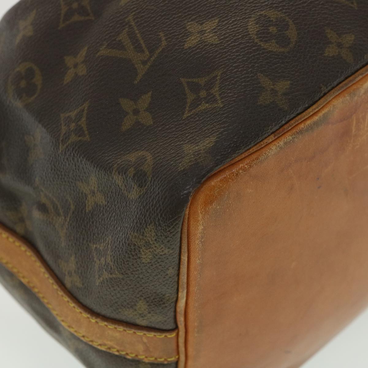 LOUIS VUITTON Monogram Petit Noe Shoulder Bag M42226 LV Auth 37581