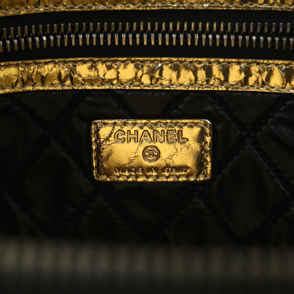 CHANEL Clutch Bag Metallic Leather Gold A82164 CC Auth 38172SAV