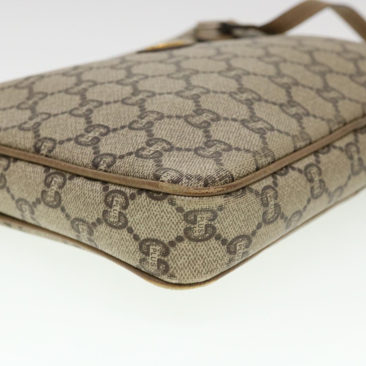 GUCCI GG Plus Canvas Clutch Bag PVC Leather Beige Auth 39703