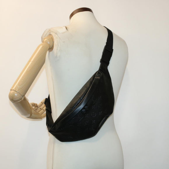 LOUIS VUITTON Monogram Shadow Discovery Bum Bag PM Body Bag M46036 Auth 43553SAM