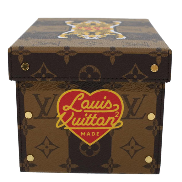 LOUIS VUITTON Streifen-Tiger Kartonschachtel NIGO Case Braun GI0718 LV Auth 43816SM