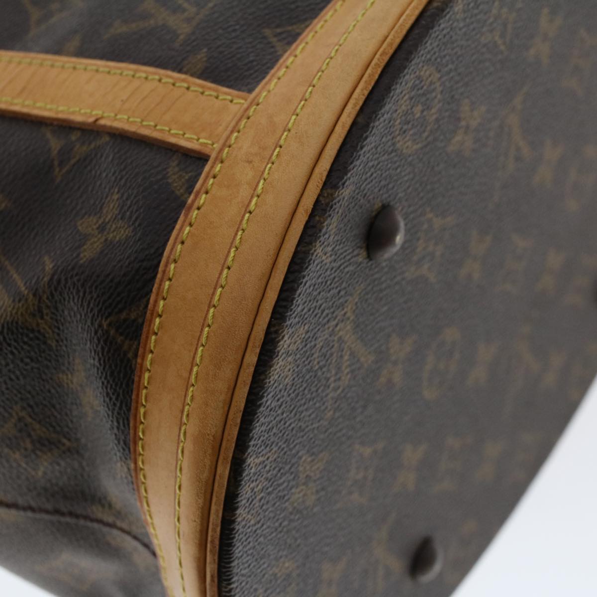 LOUIS VUITTON Monogram Bucket GM Shoulder Bag M42236 LV Auth 44535