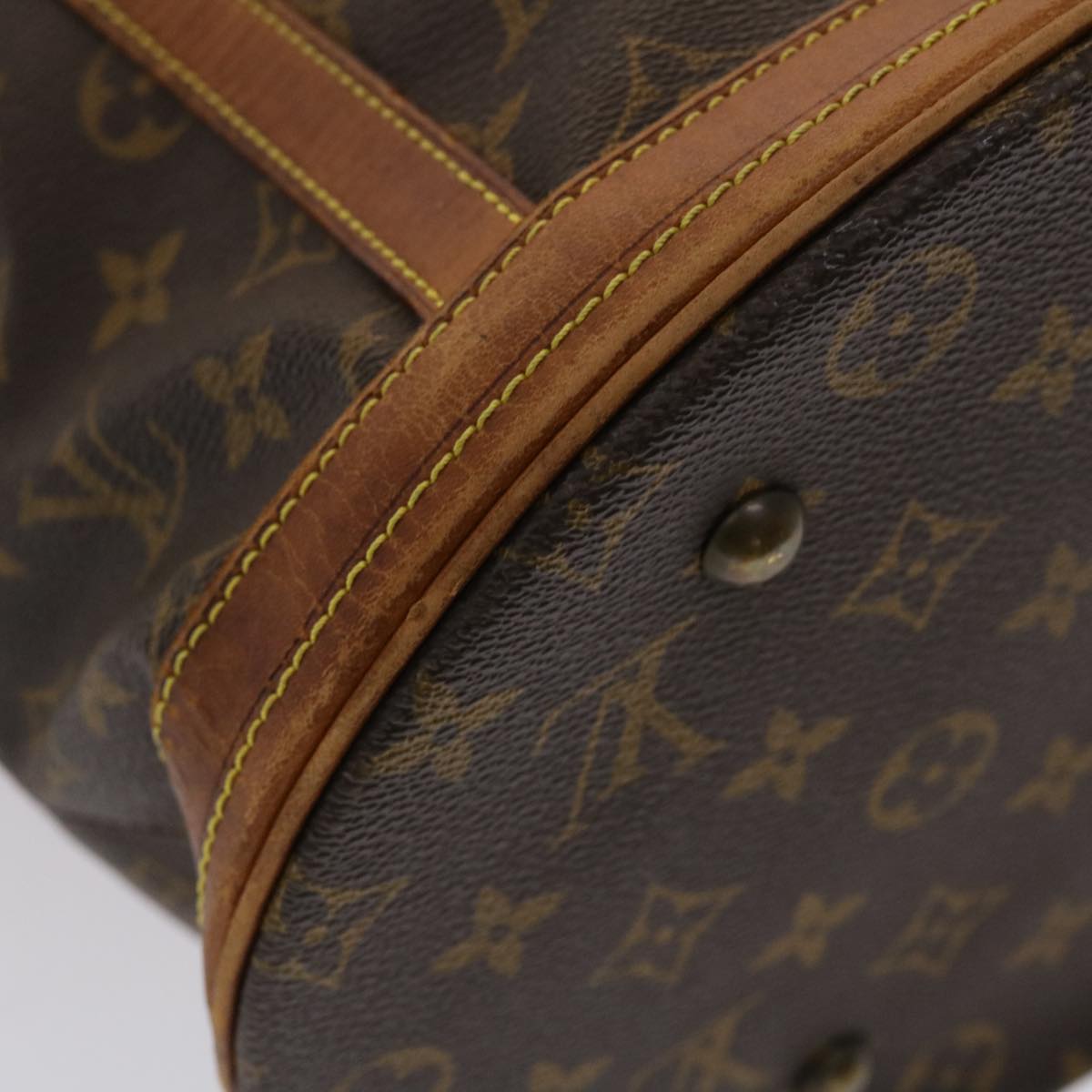 LOUIS VUITTON Monogram Bucket GM Shoulder Bag M42236 LV Auth 44821