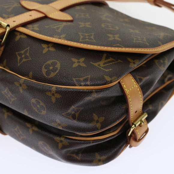 LOUIS VUITTON Monogram Saumur 30 Shoulder Bag M42256 LV Auth 45666AV