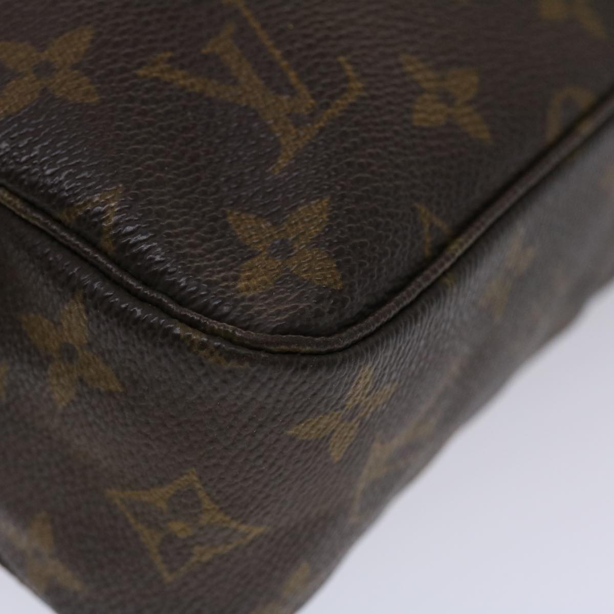 LOUIS VUITTON Monogram Trousse Toilette 23 Clutch Bag M47524 LV Auth 46861