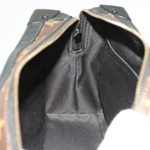 LOUIS VUITTON Monogram Solar Ray Soft Trunk Umhängetasche M44478 LV Auth 47327A