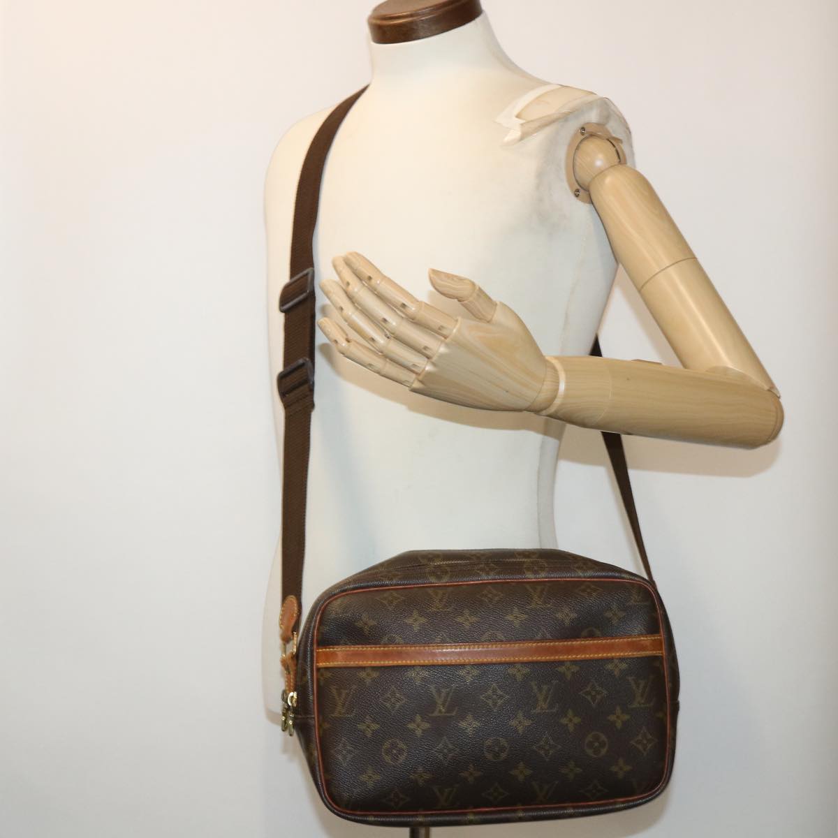 LOUIS VUITTON Monogram Reporter PM Shoulder Bag M45254 LV Auth 47454