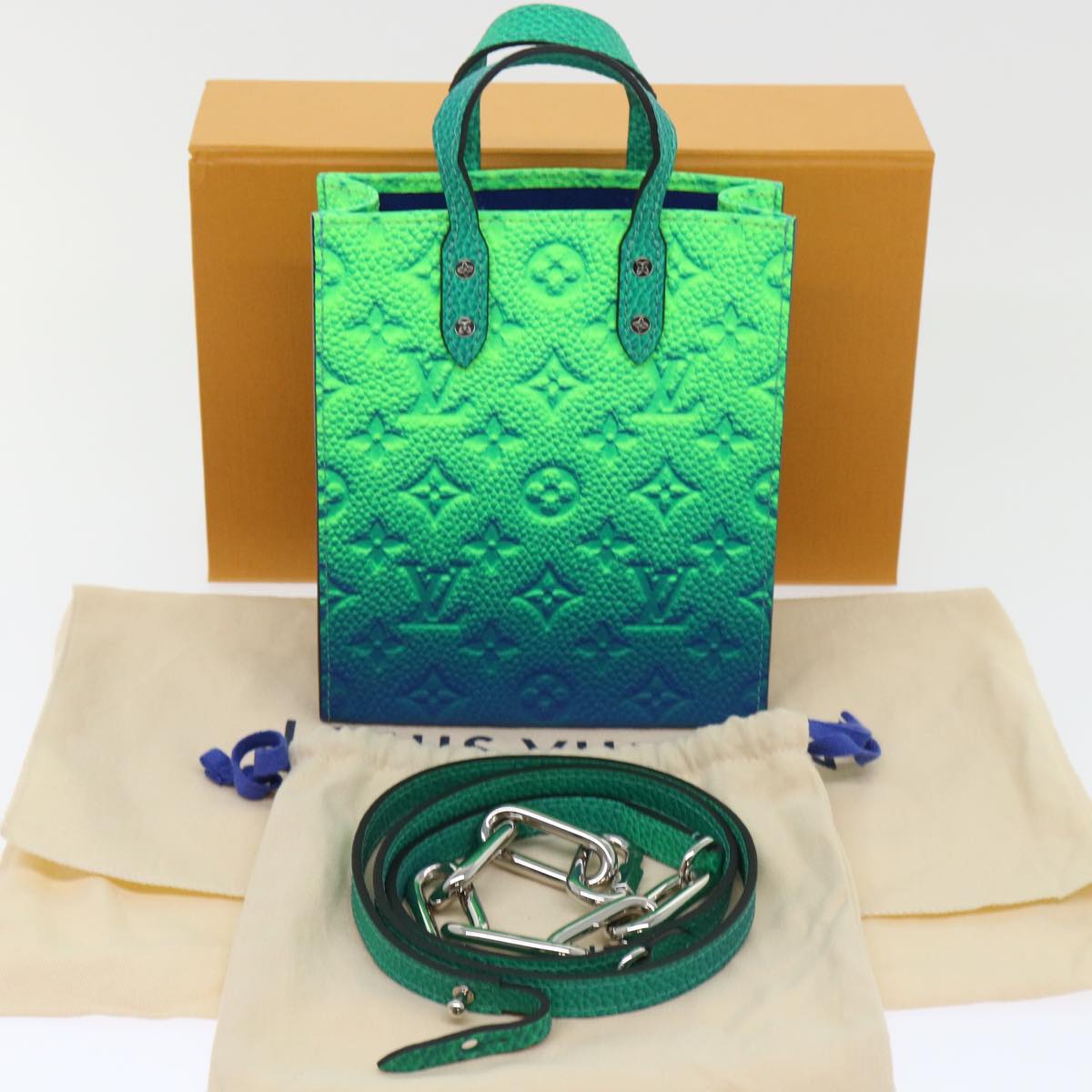 LOUIS VUITTON Monogram Taurillon Illusion Sac Plat XS Bag M81221