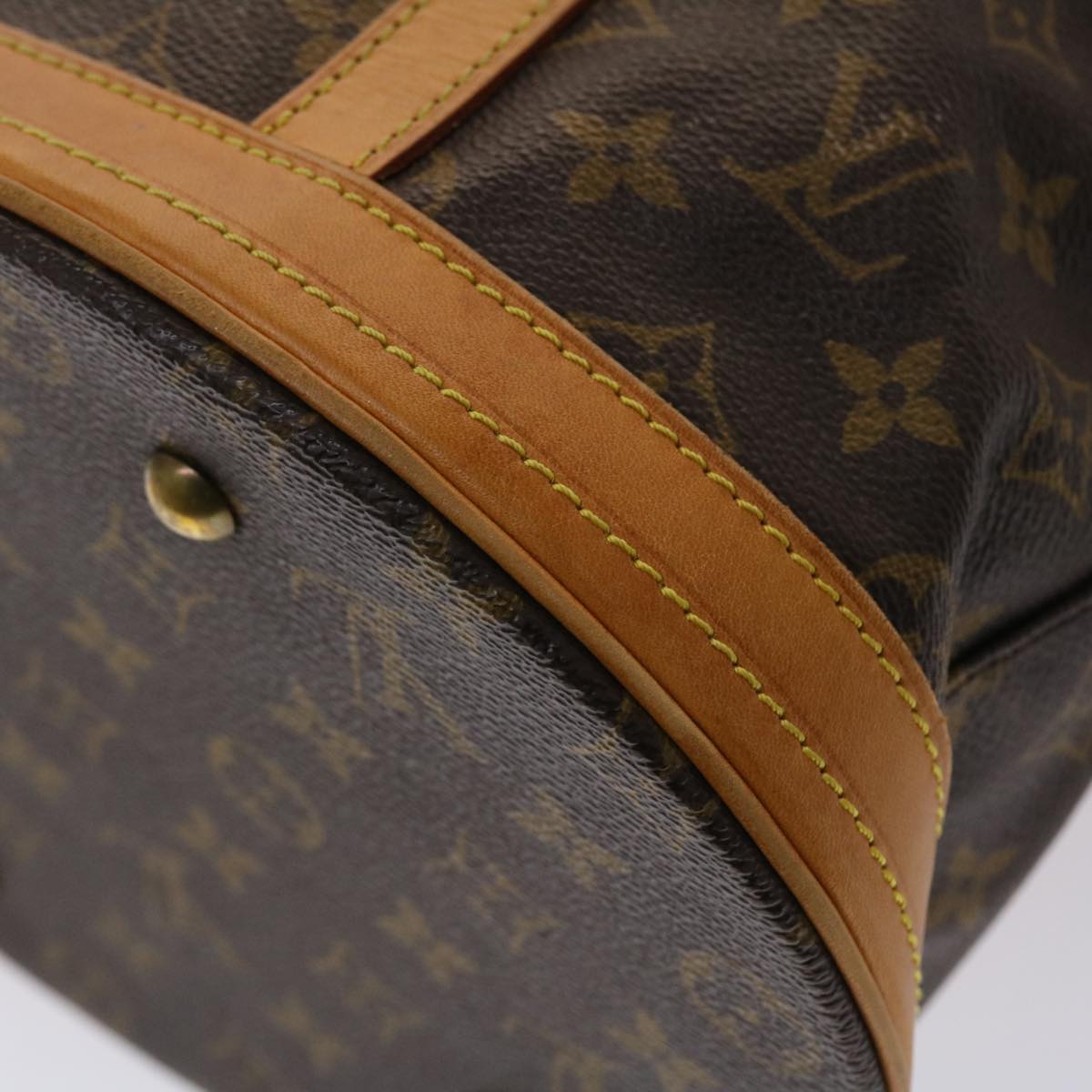 LOUIS VUITTON Monogram Bucket GM Shoulder Bag M42236 LV Auth 47781