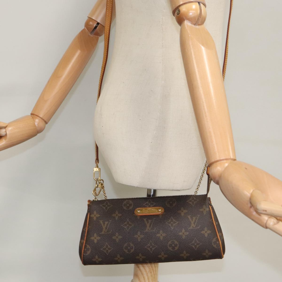 LOUIS VUITTON Monogram Eva Shoulder Bag M95567 LV Auth 47839