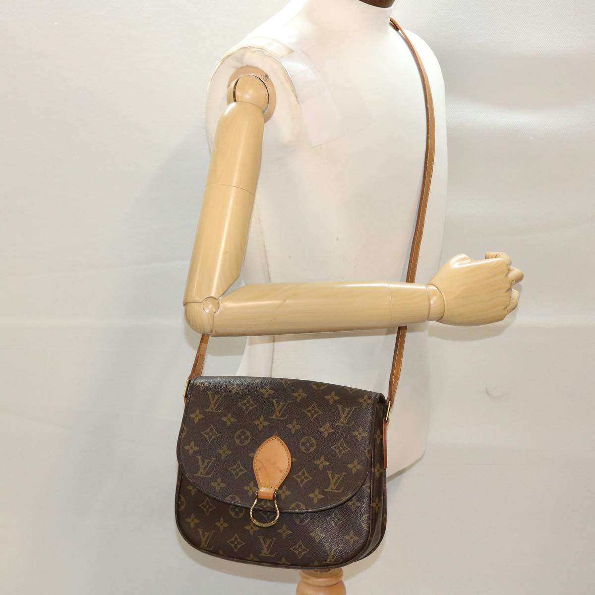 LOUIS VUITTON Monogram Saint Cloud GM Shoulder Bag M51242 LV Auth 48082