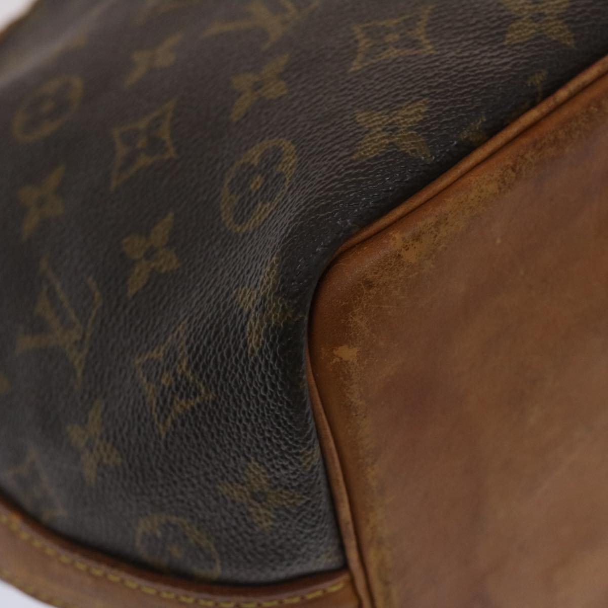 LOUIS VUITTON Monogram Petit Noe Shoulder Bag M42226 LV Auth 48304