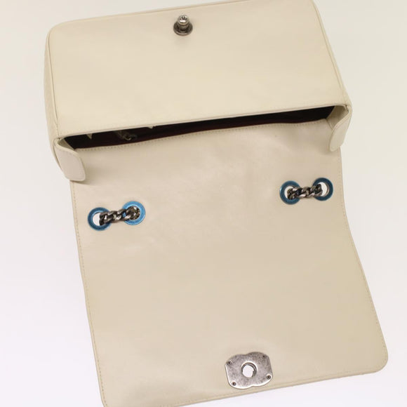 CHANEL Chevron x Matelasse Chain Shoulder Bag Lamb Skin White CC Auth 48469AV