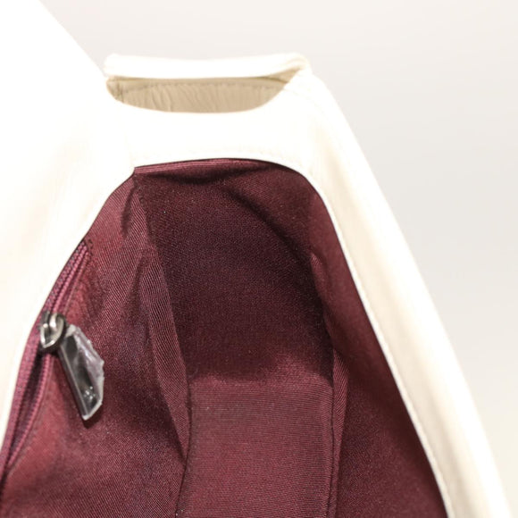 CHANEL Chevron x Matelasse Chain Shoulder Bag Lamb Skin White CC Auth 48469AV