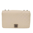 CHANEL Chevron x Matelasse Chain Shoulder Bag Lamb Skin White CC Auth 48469AV-13
