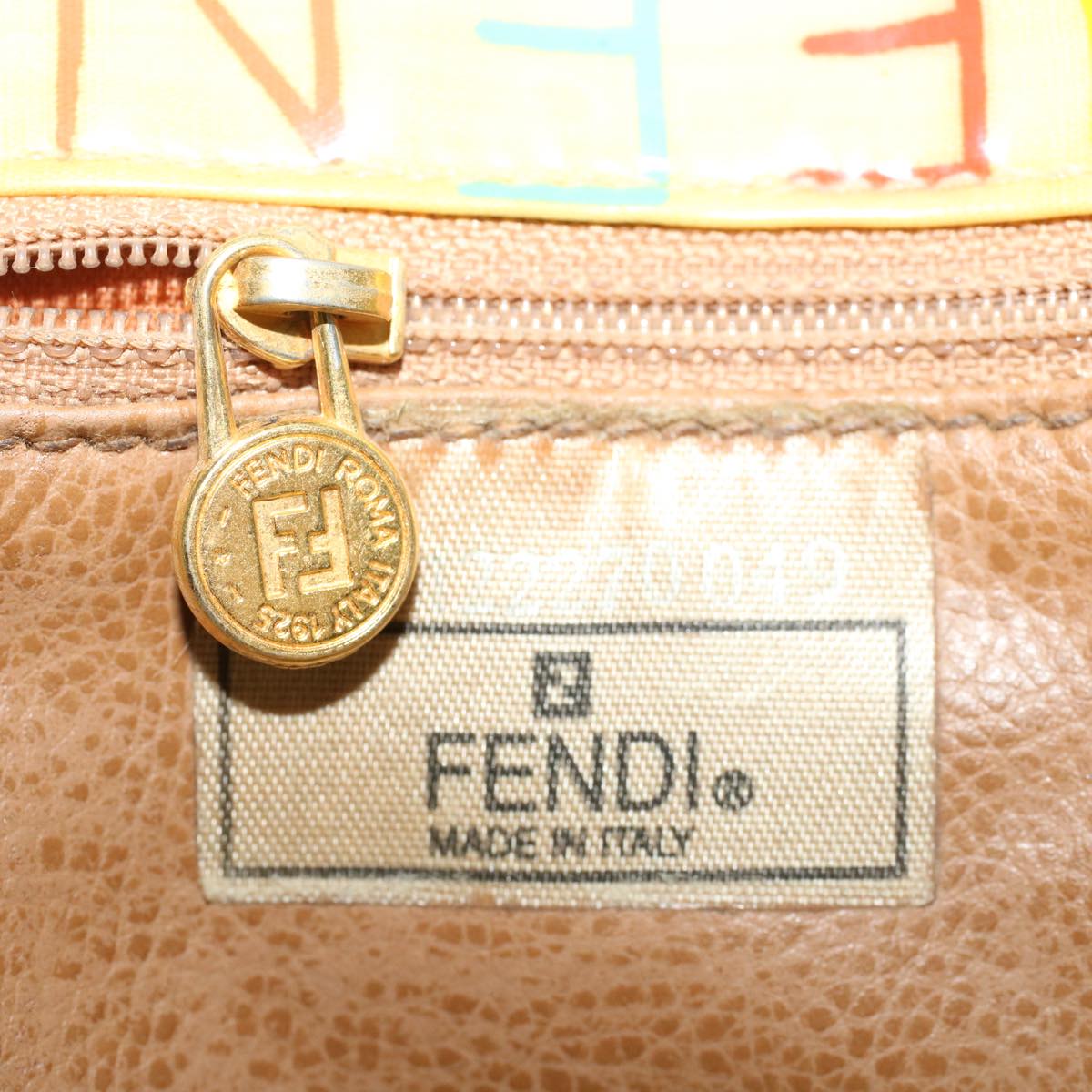 FENDI Hand Bag Patent leather Beige Auth 48752