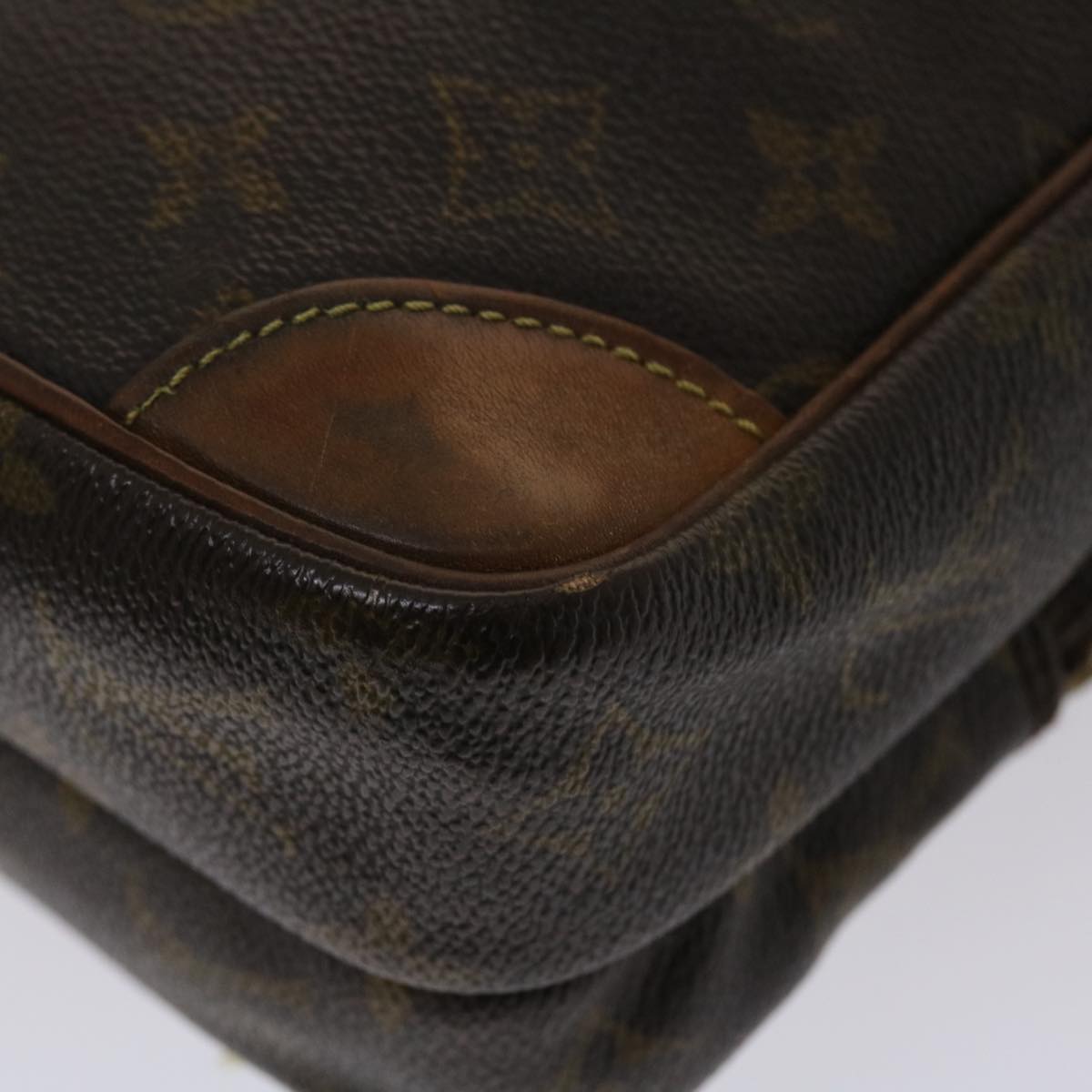 LOUIS VUITTON Monogram Amazon Shoulder Bag M45236 LV Auth 48923