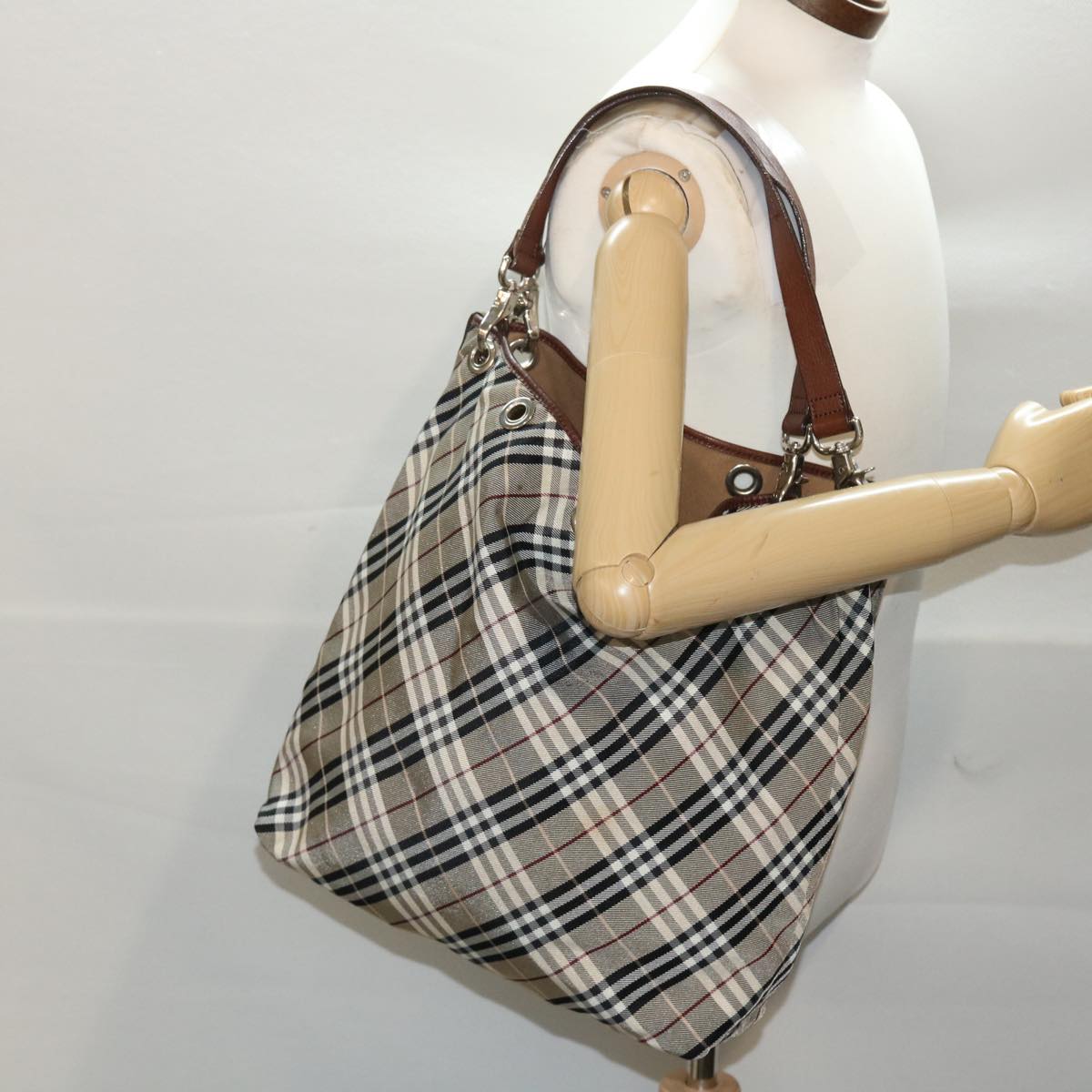 BURBERRY Nova Check Blue Label Shoulder Bag Nylon Gray Brown Auth 49096