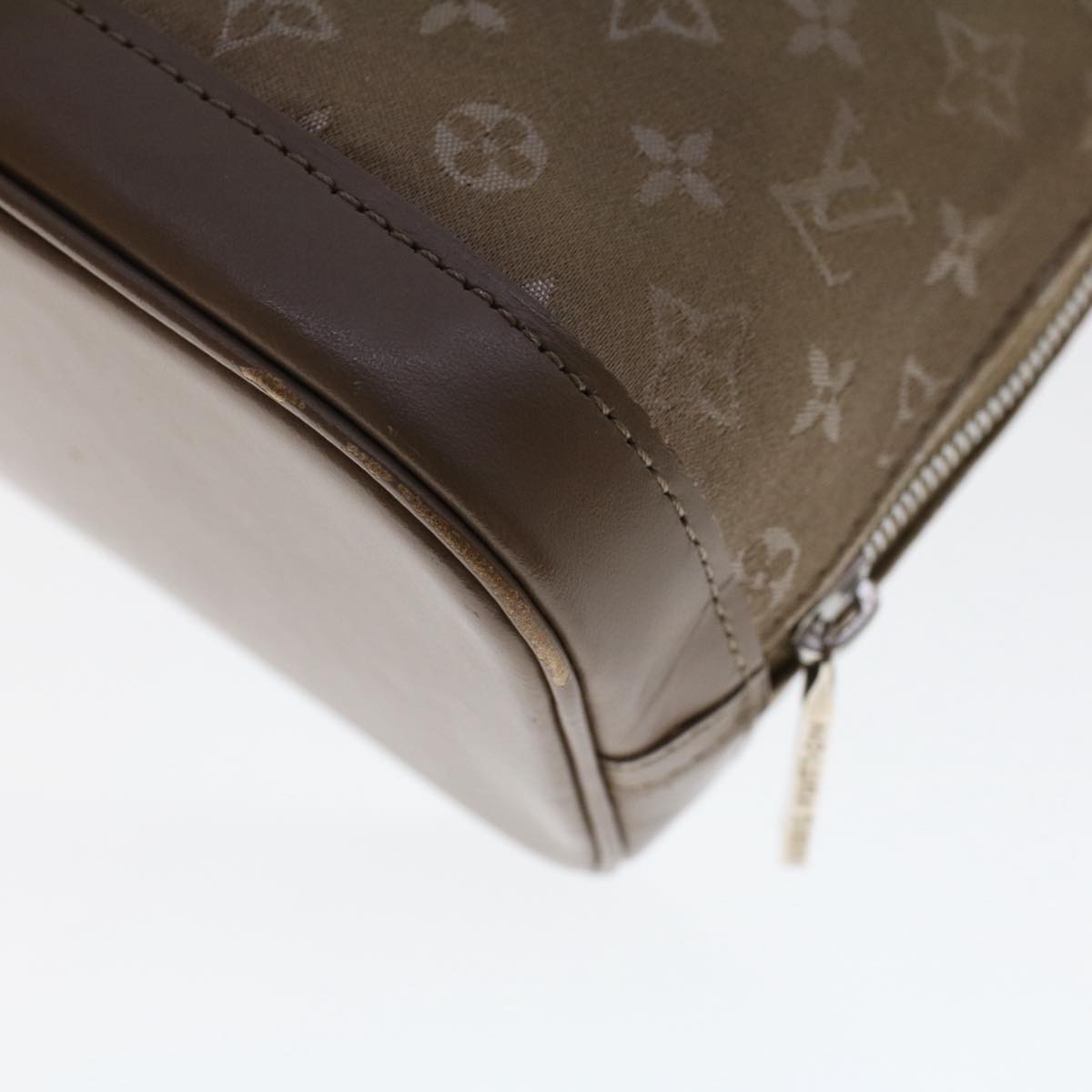 LOUIS VUITTON Monogram Satin Little Alma Hand Bag Gray M92147 LV Auth 49559