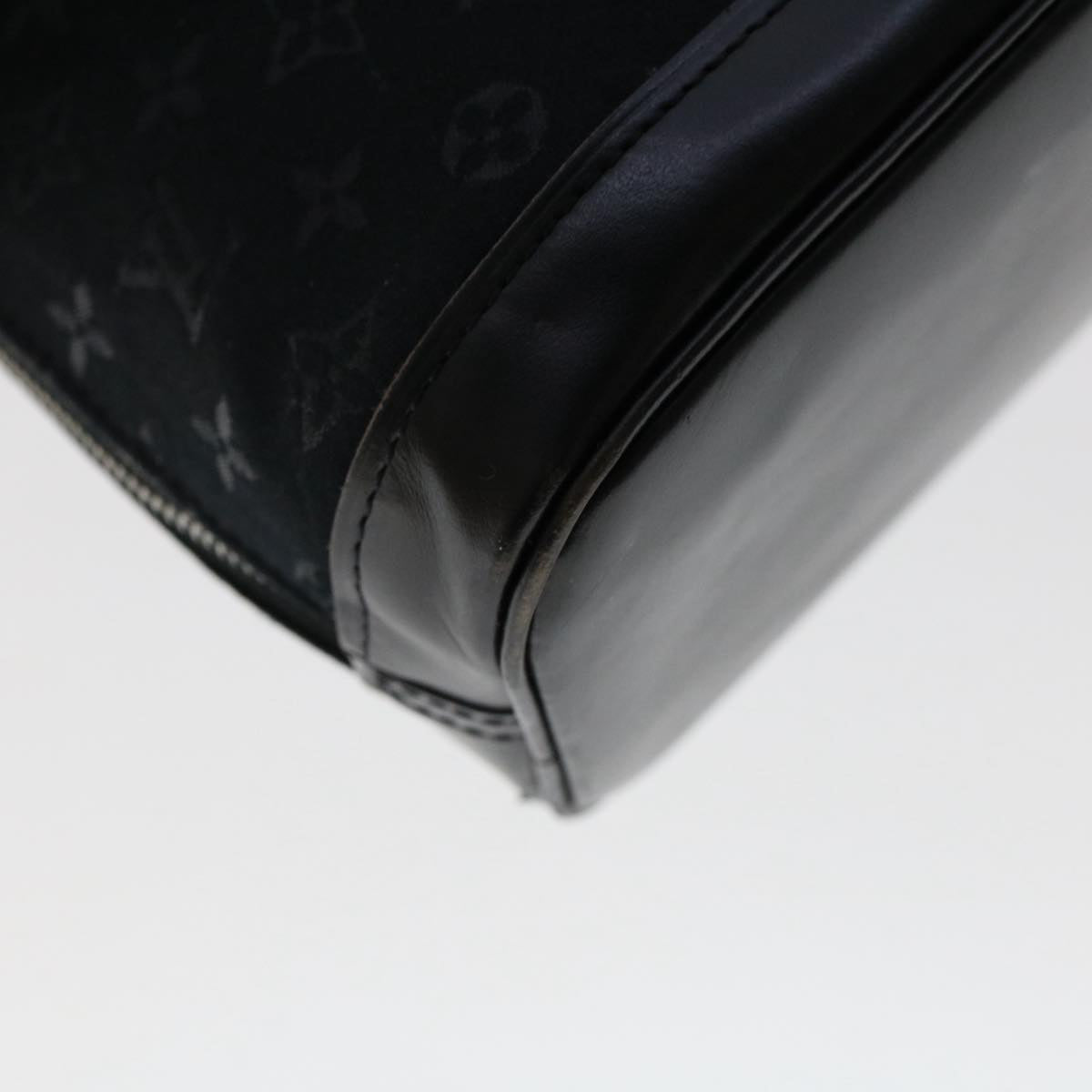 LOUIS VUITTON Monogram Satin Little Alma Hand Bag Black M92146 LV Auth 49560